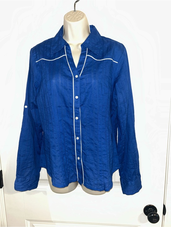 Fashion Magazine Tops - NWT Magazine Royal Blue Button-Down Shirt with White Piping Sz L